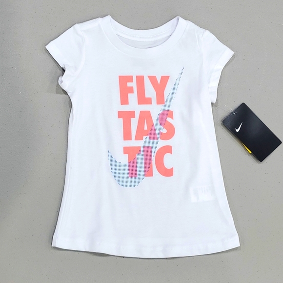 Nike Other - 🆕️ Nike Tee